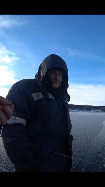 Прыщ всемогущий , помоги