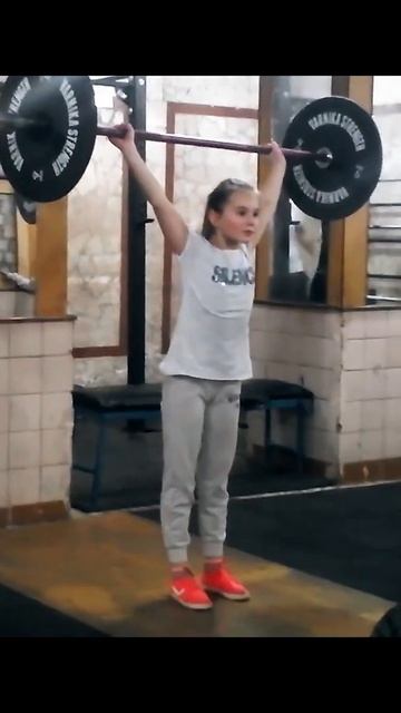 Вероника. Рывок #Shorts смотреть онлайн