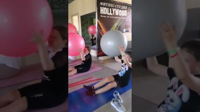 Умный фитнес для подростков #спорт дети, Hollywood, Краснод смотреть онлайн
