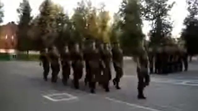Армия России (прикол/строевая песня Bad Romance) смотреть онлайн