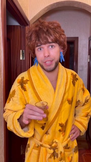 Мой Батя и Уличный Туалет | Приколы от РУСЛАНЧИКА #shorts смотреть онлайн