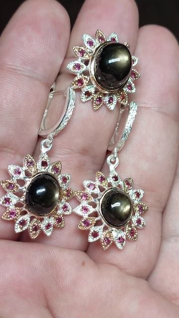 Звëздчатый сапфир из Таиланда, родолит гранат из Афри?