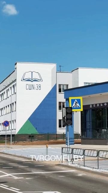 Бассейн «Дельфин» скоро откроют в Гомеле смотреть онлайн