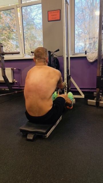 Тяга нижнего блока😁 #станьлучшевместе #afi #bodybuilding #alexfi смотреть онлайн