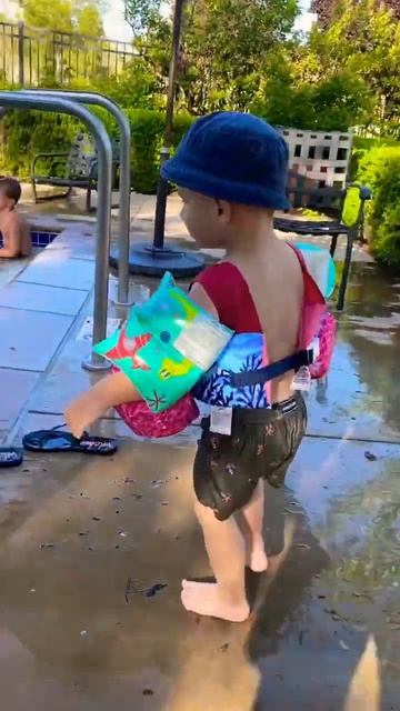 АМЕРИКАНСКИЙ ДЯДЯ ФЕДЯ АРЕНДУЕТ ДОМ В США ЗА 3750 баксов смотреть онлайн