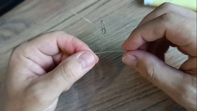 Вариант простого и надёжного поводка из толстого флюо смотреть онлайн