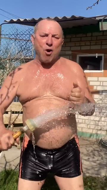 Sigma,сигма бой молодой #shortvideo #прикол #юмор #любовь #песн? смотреть онлайн