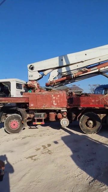 Машина сломался под насосом качаем бетон другой миксе смотреть онлайн