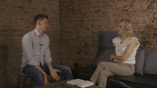 МУЖЧИНА И РОДЫ | Интервью с "новорожденным" папой смотреть онлайн