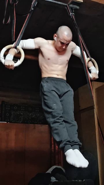 ЭТО САМЫЕ СЛОЖНЫЕ ОТЖИМАНИЯ 🤯 | ТГ КАНАЛ: WEGOLEGENDS #calistheni смотреть онлайн