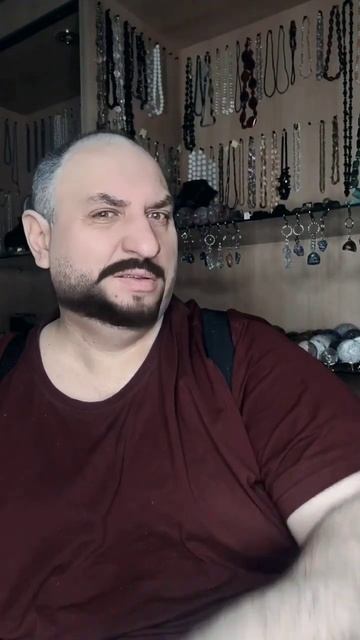 Кинжал с рогом косули, лезвие нержавейка, декорирован смотреть онлайн