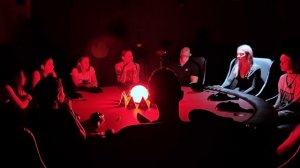 Самая безумная МАФИЯ в Москве. МАФИЯ с падающими стульями.