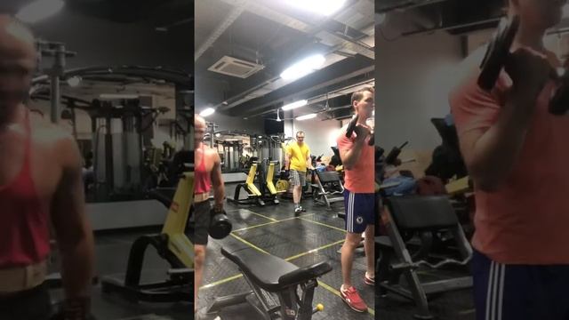 РАЗВОДКА НА ГРУДЬ смотреть онлайн