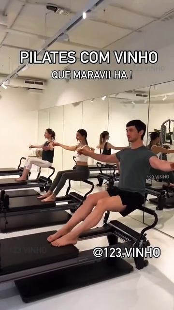 В рилсах изобрели занятия пилатесом с бокалом вина в р смотреть онлайн