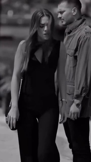 Объясните мне почему девушки так делают?! 😂 #психолог?