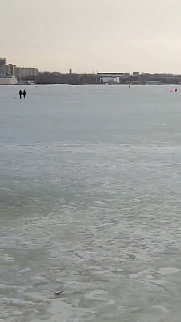 озеро Смолино рыбалка смотреть онлайн