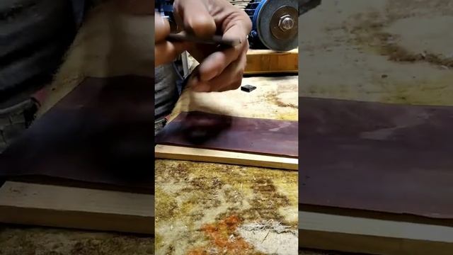 Заточка бюджетных стамесок.Sharpening budget chisels смотреть онлайн