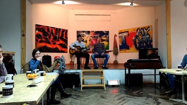 Здравые люди. Творческий вечер. Есть красивая одна дев смотреть онлайн