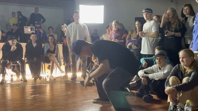 Точка Сбора ВРН / All styles 1/8 / Lil Whiphead (win) vs Kolombo смотреть онлайн