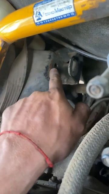 Для тех кто не знает как менять подушку двигателя, ваз смотреть онлайн