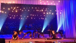 АКРОБАТИЧЕСКАЯ  ГРУППА