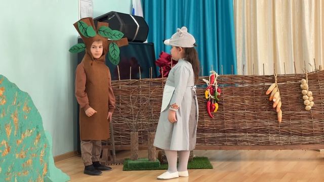 Спектакль д/с№5 Зайчик Эльхотово смотреть онлайн