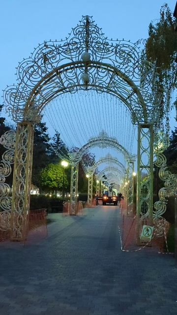 🎄Краснодар/Ул.Красную украшают к Новому году/Скоро з? смотреть онлайн