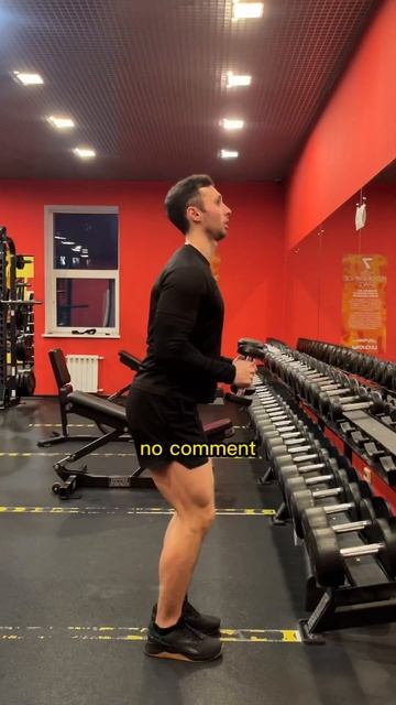 Махи гантелями через стороны #shorts смотреть онлайн