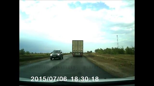 автоприколы. пошёл я на обгон. шутка! смотреть онлайн