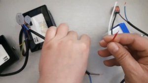 Как Подключить Два прожектора на Один Датчик света ..Д?