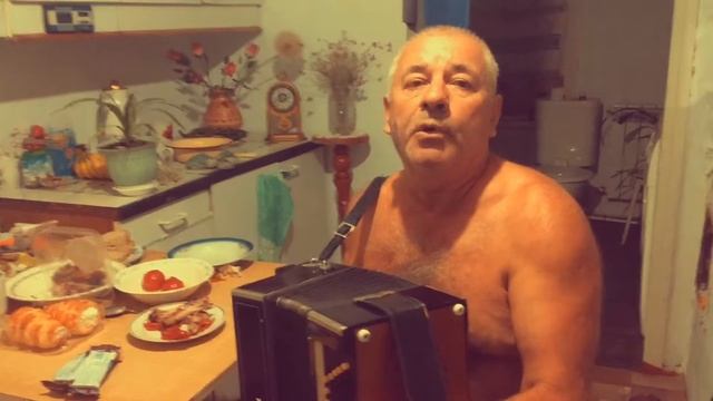 Дедушка поет| прикольно))) смотреть онлайн