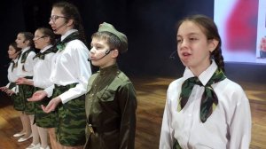 песня Солдат молоденький -  гр. Крылья