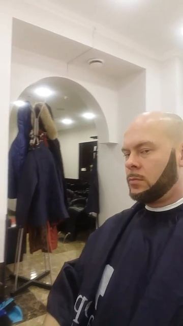 #barbershop #барбершопмосква #барбер #бритье #мужикскиестрижки #бритьеопаснойбритвой #мужскаястрижк смотреть онлайн