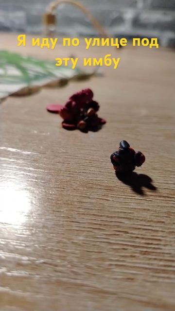 Здесь есть несколько отсылок к другим видео смотреть онлайн