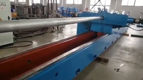 Автоматический станок для получения алюминиевых опор и мачт освещения Вебер