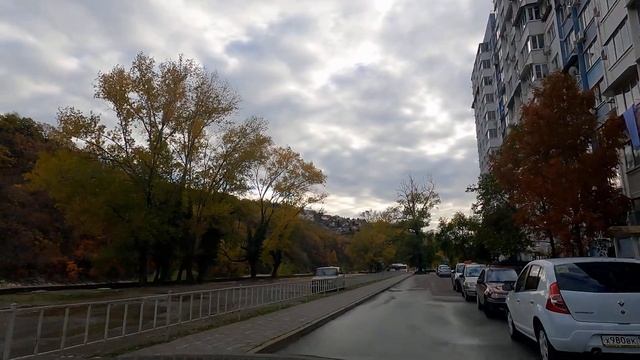 ЛАЗАРЕВСКОЕ и Я 🌴За вареньем! Туалетная бумага с подарком и золотая осень! смотреть онлайн