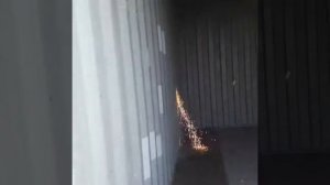 Распил и утепление  морского контейнера 12 м