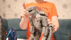 Моя МЕГА-коллекция игрушек ГОДЗИЛЛ: от старых японски?