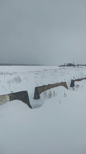 Енисей батюшка король рек сибирских оброс торосами ка