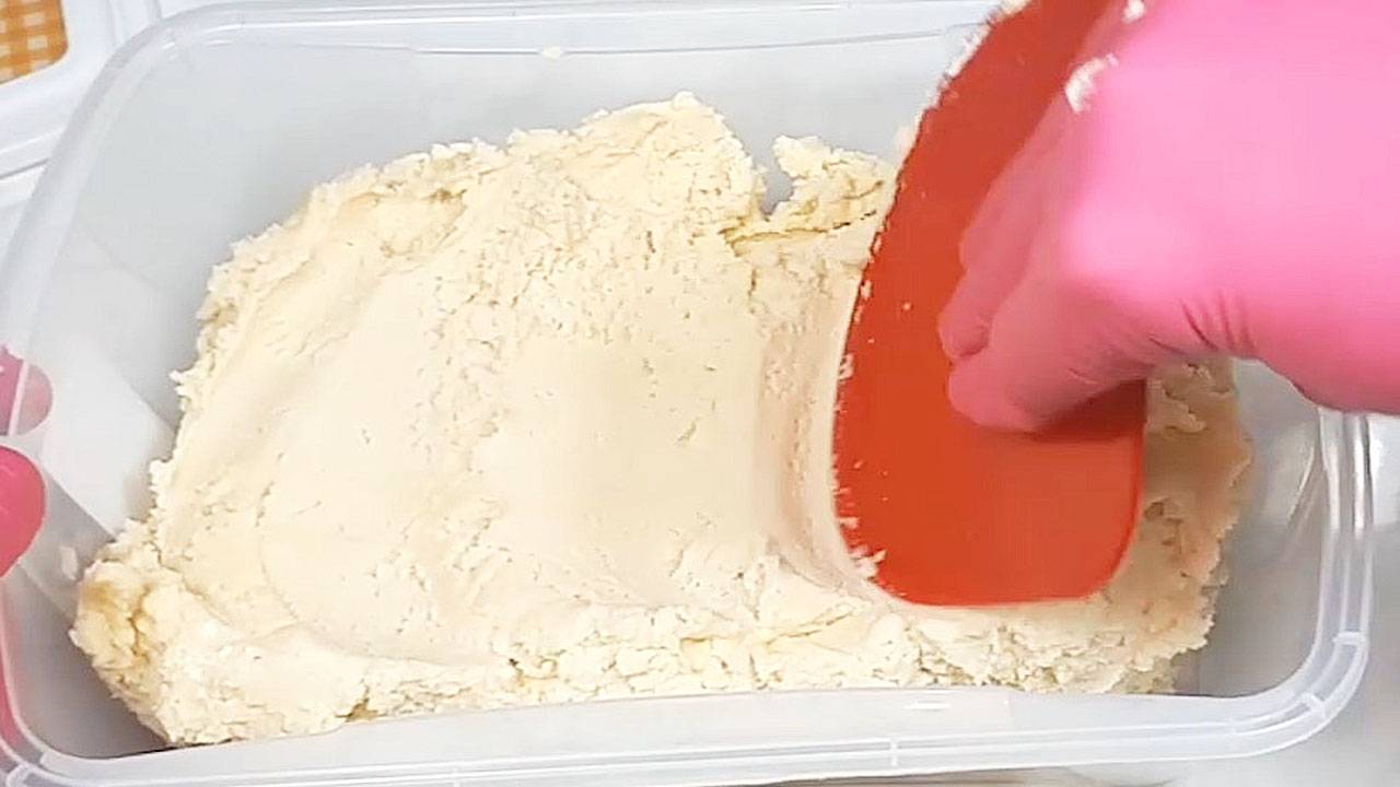 🎯 УНИВЕРСАЛЬНОЕ ПЕСОЧНОЕ ТЕСТО за 10 минут — мягкое, пластичное, идеально для любой выпечки! 🍪🎂 смотреть онлайн