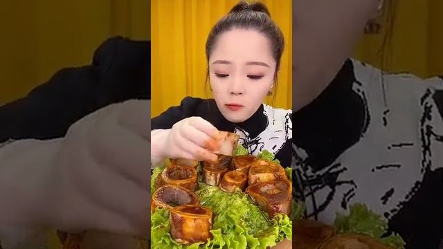 КИТАЙЦЫ ЕДЯТ НА КАМЕРУ/КОСТНЫЙ МОЗГ...🍜 #asmr #mukbang #food #ас