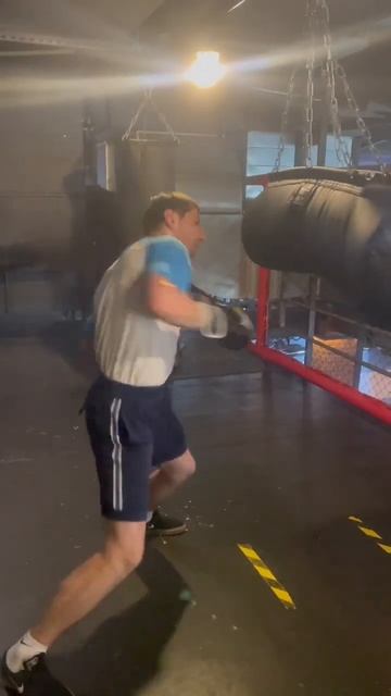 Бокс , Всем фитнесс Кустодиева смотреть онлайн