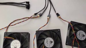 Тест переходника Molex - 4 разъема 4 пин вентиляторных