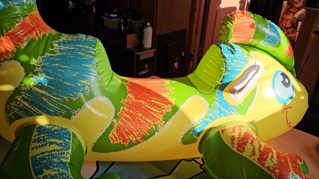 Невероятно милый геккончик от INTEX - обзор надувной игр? смотреть онлайн