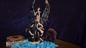 УСИЛИТЬСЯ…ДЛЯ ВСЕХ… Инга Хосроева, Ведьмина изба.