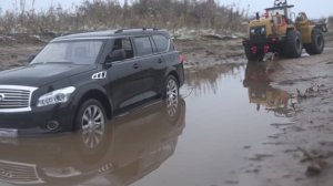 Infiniti qx56 застрял в грязи. Вытаскиваем