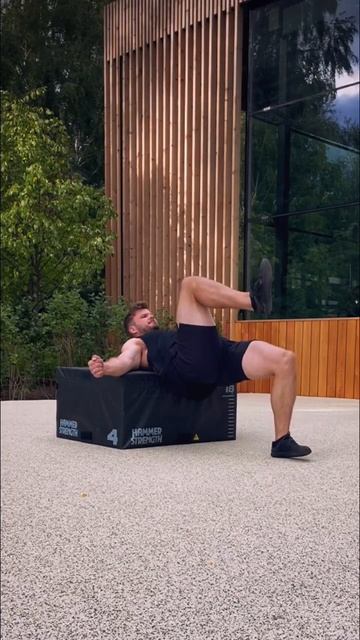 Ягодичный мост на 1 ноге смотреть онлайн