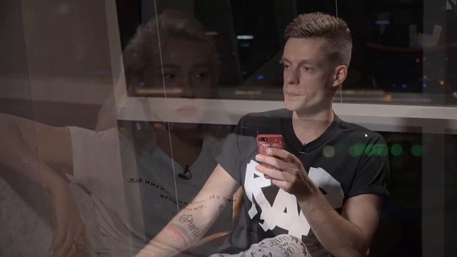 ивлеева хочет рассказать историю но дудь ее все время перебивает дурацкими вопросами смотреть онлайн