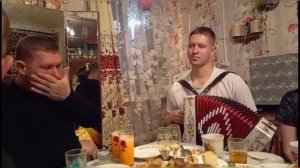 "Есть любовь или нет я не знаю" под гармонь 🪗