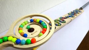 ЗАЛИПАТЕЛЬНОЕ ВИДЕО ДЛЯ ДЕТЕЙ КАТАЮТСЯ ЦВЕТНЫЕ ШАРИКИ ДЛЯ ДЕТЕЙ ДЕТСКИЙ КАНАЛ ИГРАЛКИ-ЗАЛИПАЛКИ